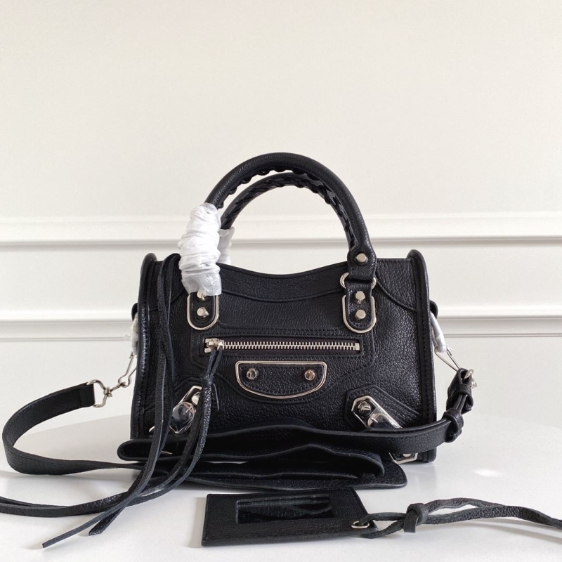Ba1en*iaga classic city bags